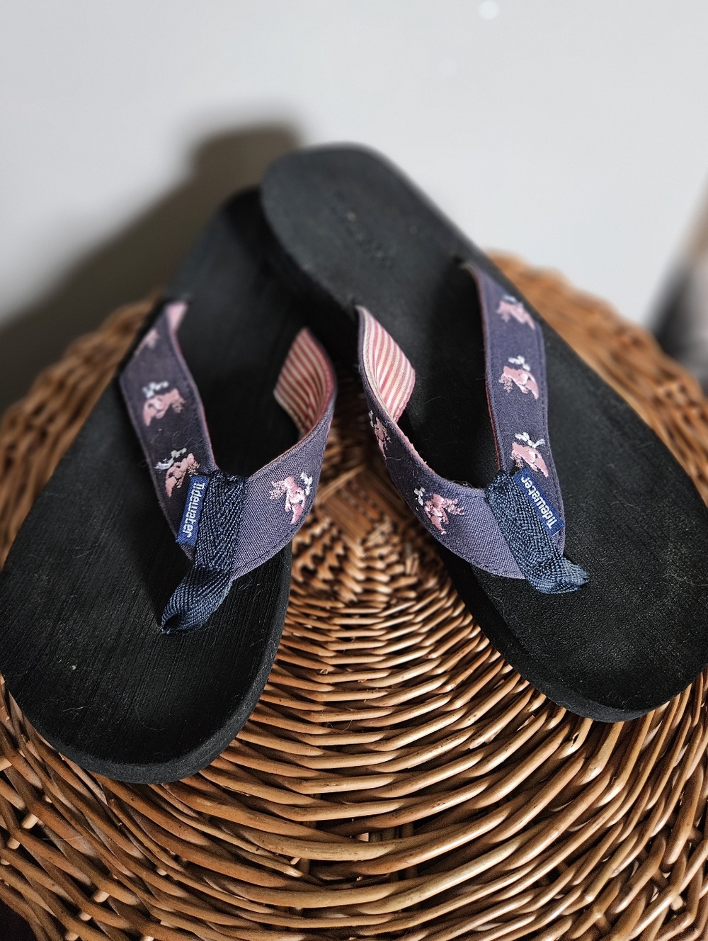 Tidewater Women's Pink Blue Embroidered Preppy Mermaid Flip Flops Sandals 11